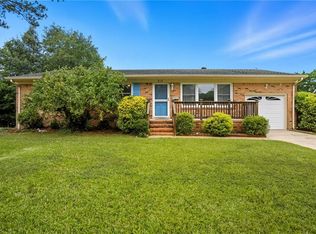 813 Ray Pl, Virginia Beach, VA 23454