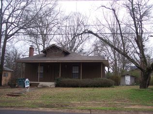 906 N Jefferson St, Magnolia, AR 71753