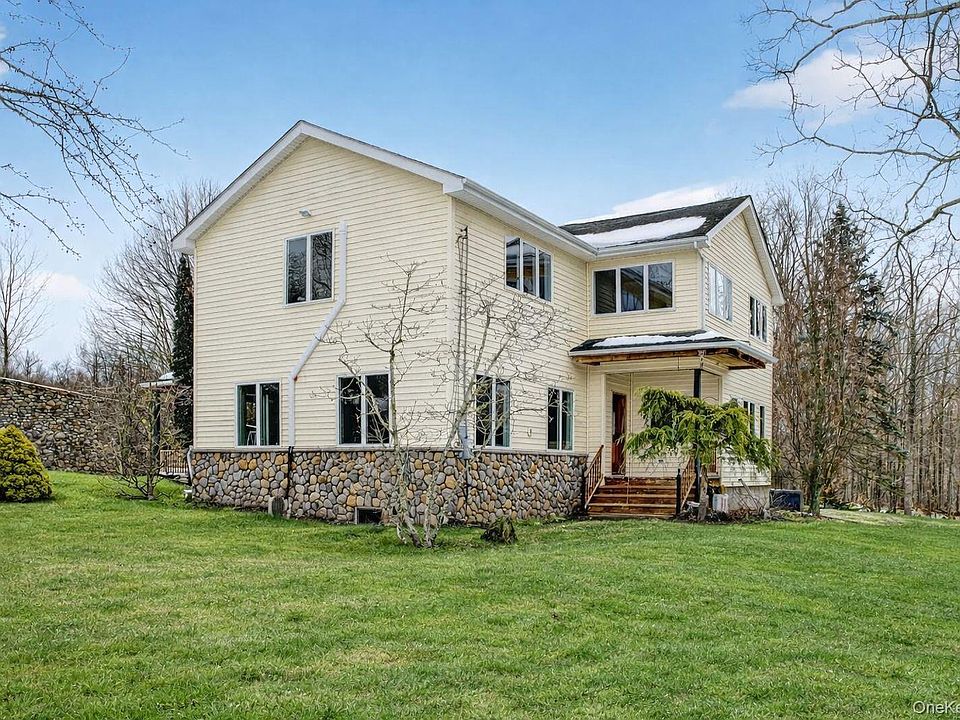 1st image of 558 Pine Hill Road