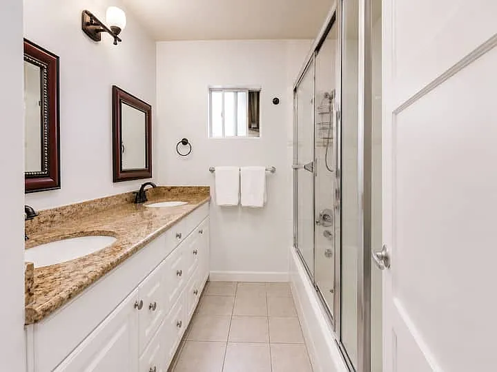 8018 Willis Ave — Photo 2