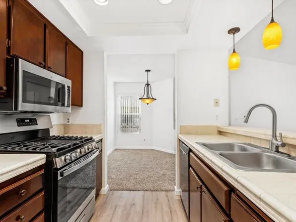 755 Brookstone Rd Unit 201, Chula Vista, CA 91913