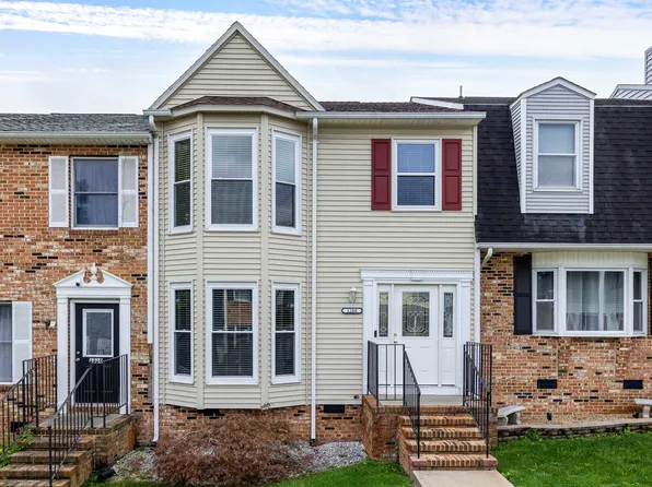 1208 Goldfinch Dr, Harrisonburg, VA 22802