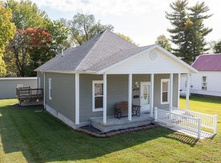214 N Aurora St, Eldon, MO 65026