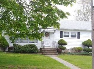 200 California St, Fall River, MA 02723