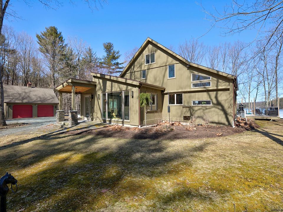 1122 BURDEN LAKE Road, Averill Park, NY 12018 Zillow