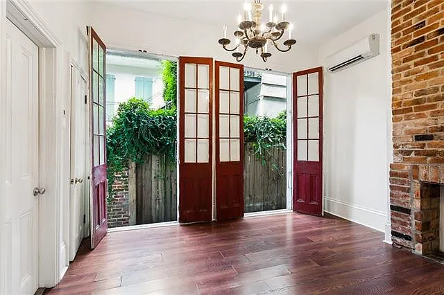 936 Esplanade Ave #101 — Photo 7