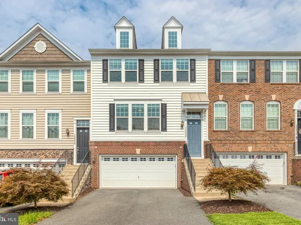 16636 Danridge Manor Dr, Woodbridge, VA 22191