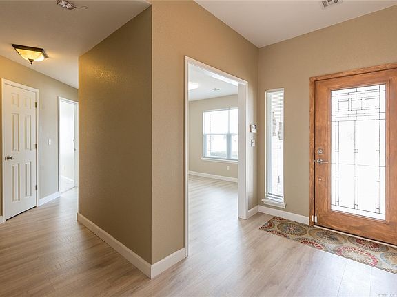 3rd image of 4429 S 199 East Ave
