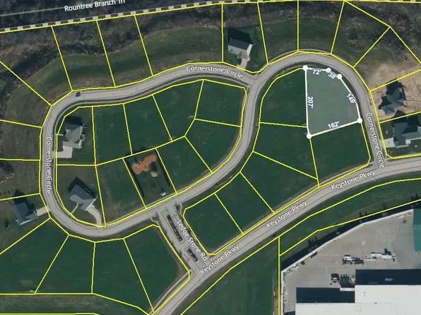 1695 Cornerstone Cir, Platteville, WI 53818
