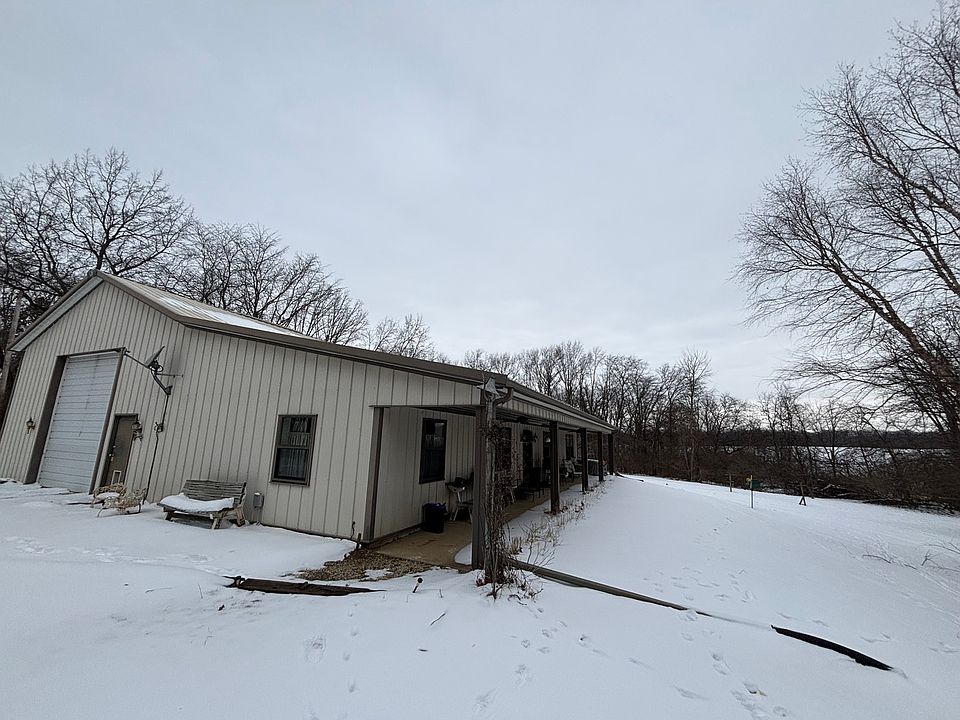 2nd image of 2 Lamb Ln