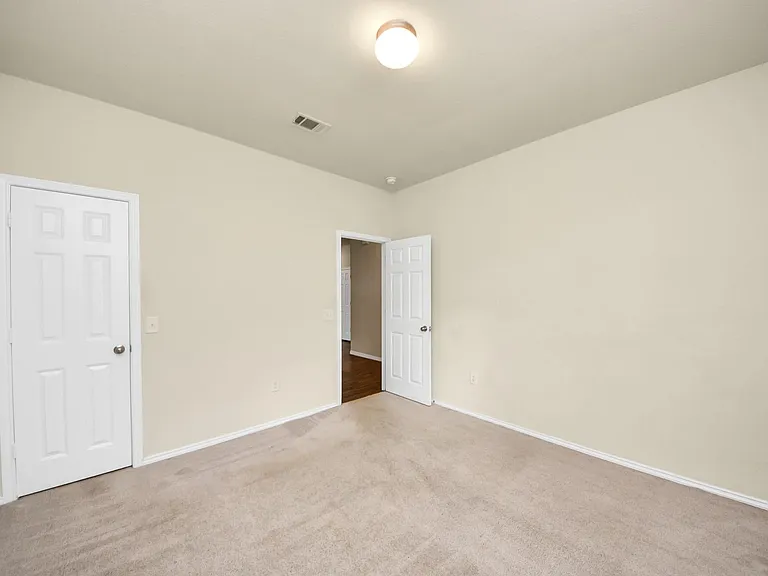 25827 Kinship Ct — Photo 9