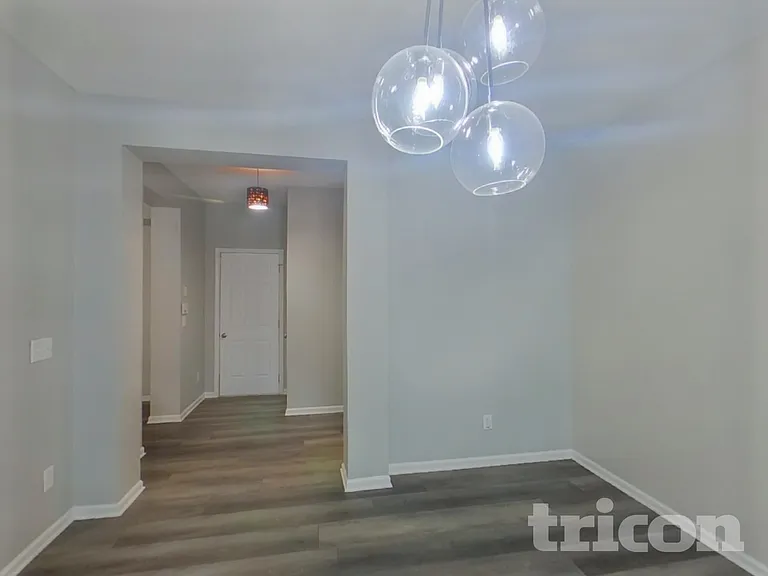 7457 Mistydawn Dr — Photo 16
