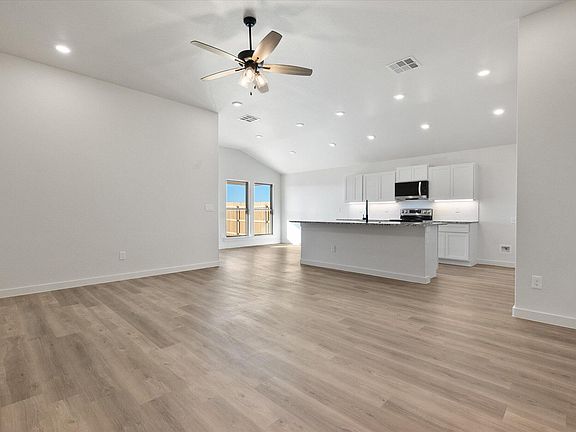 3rd image of 13820 Gary Ave