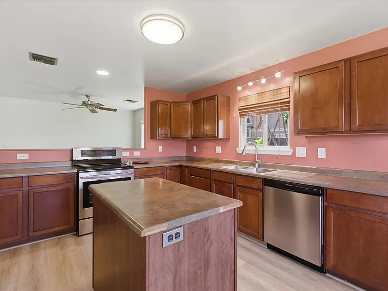 770 Alulike St — Photo 12