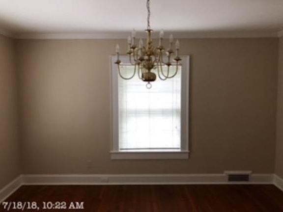 3rd image of 206 Highland Ave