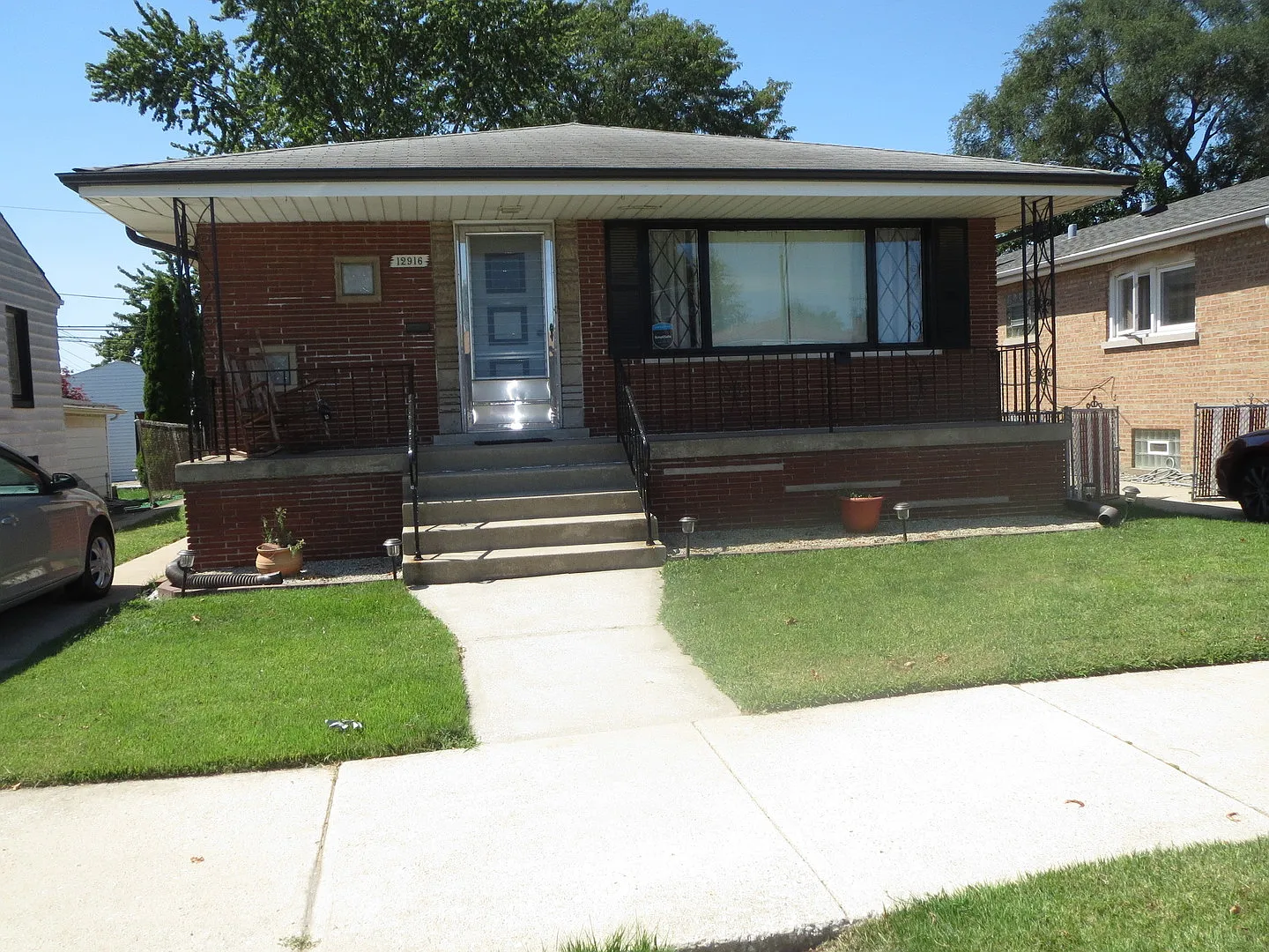 12916 S Exchange Ave photo 1