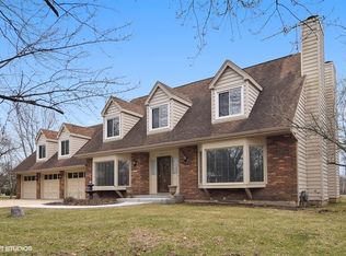 31W713 Nancy Ln, Wayne, IL 60184
