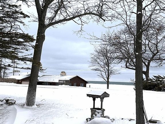 5th image of 3939 Port Austin Rd