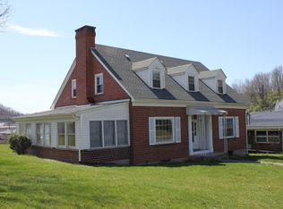 16610 Wise St, Saint Paul, VA 24283