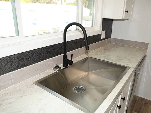 3rd image of 5291 Collins Rd #45