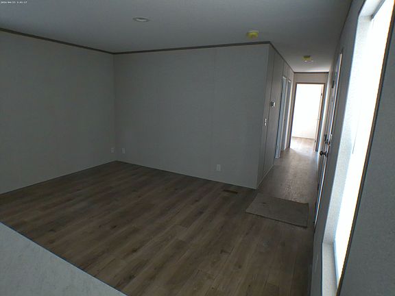 5th image of 4285 N State Rd #9-2