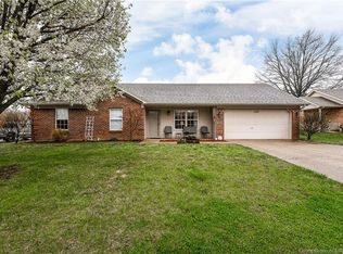 1393 W Weir Rd, Scottsburg, IN 47170