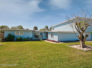 525 Seabreeze Dr, Indialantic, FL 32903
