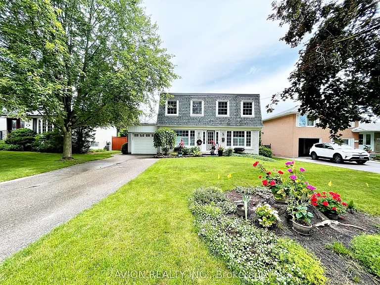 83 Lincoln Green Dr — Photo 2