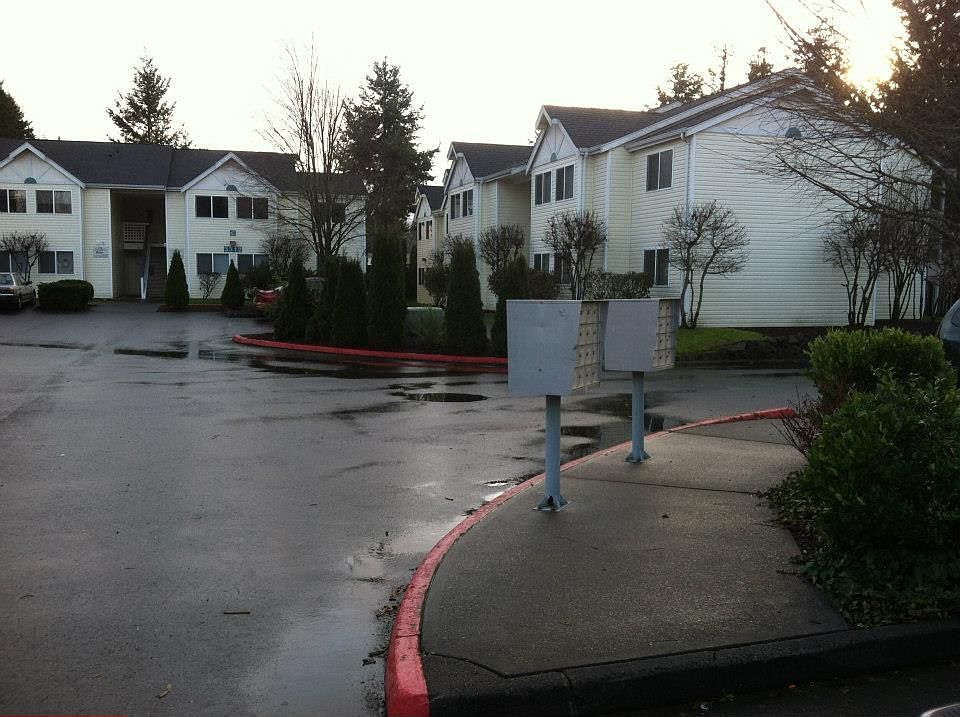 2nd image of 3312 Valentine Ln SE APT 101