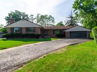 18532 Lyn Ct, Homewood, IL 60430