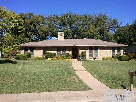 1st image of 425 Tanglewood Dr