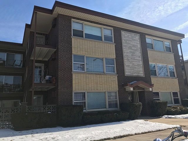 1st image of 3151 Paris Ave APT 305