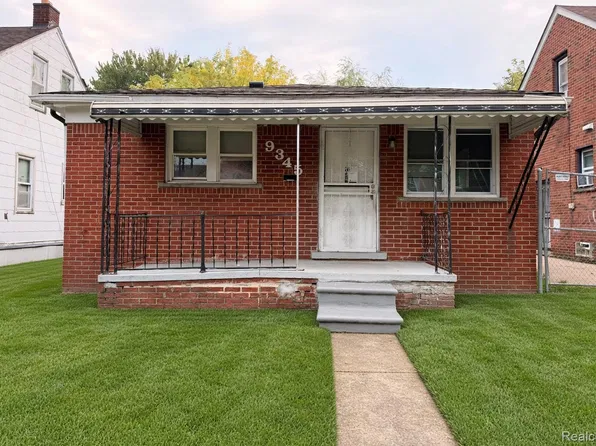 9345 Courville St, Detroit, MI 48224