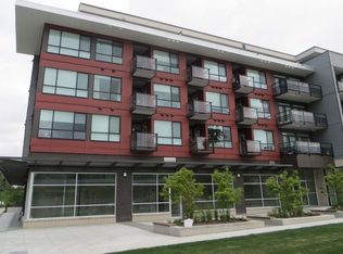 18811 72nd Ave #404, Surrey, BC V4N1M9