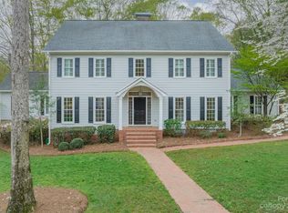 5207 McAlpine Farm Rd, Charlotte, NC 28226
