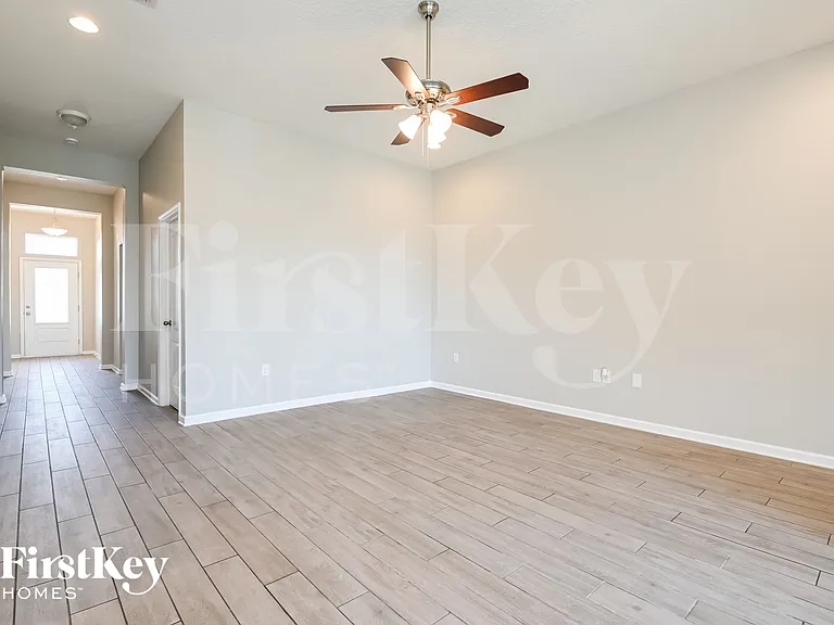 11637 Lake Chub Dr — Photo 3