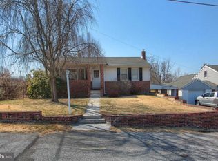 1000 Blue Bell Ave, Harrisburg, PA 17112