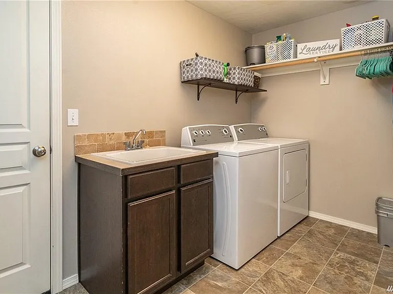 512 S Trillium Way — Photo 15
