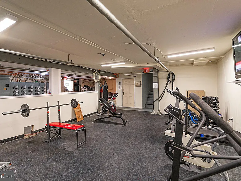 1501 W Allegheny Ave #204 — Photo 13