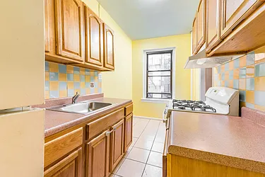 Sold by Modern Spaces