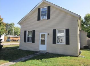564 Center St, Xenia, OH 45385