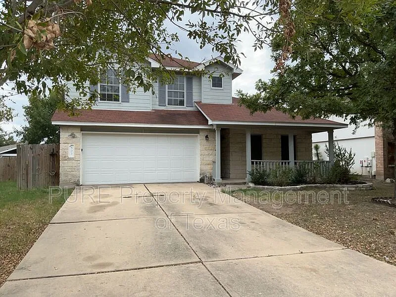 4 bed, 2.5 bath, 2732 sqft, $2,195 — Photo 4