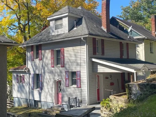 16 Harding St, Johnstown, PA 15905