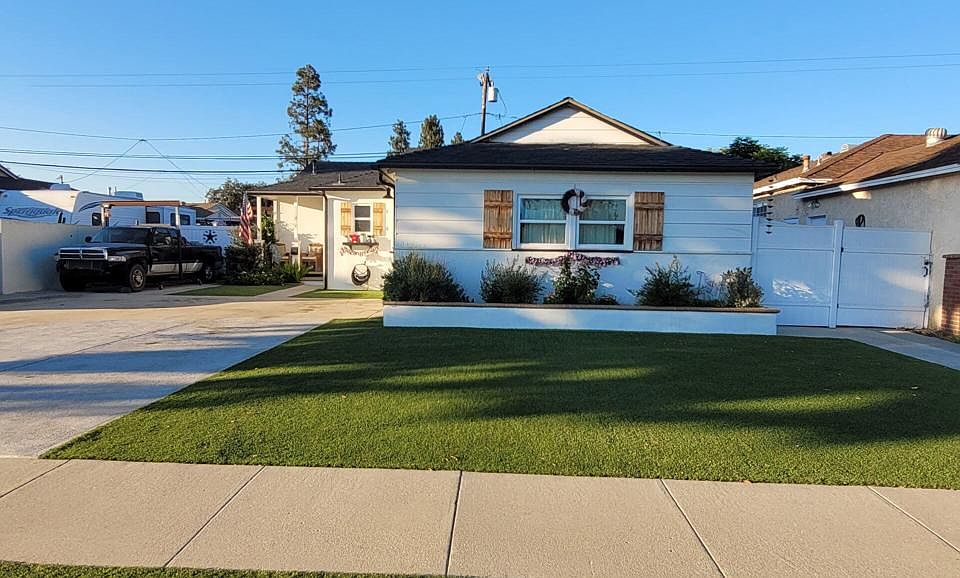 1st image of 13821 Mulberry Dr