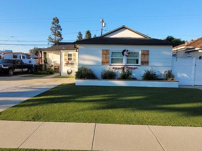 13821 Mulberry Dr, Whittier, CA, 90605