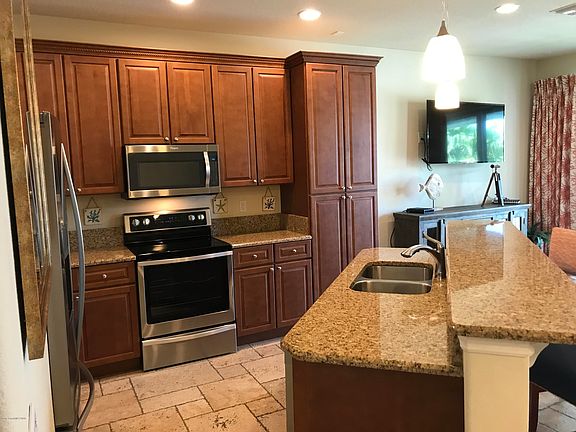 5th image of 104 Parrotfish Ln #104