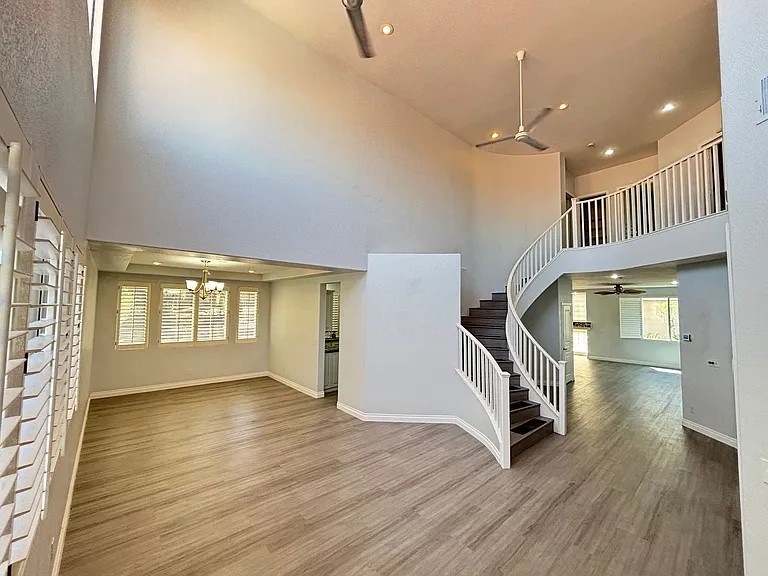 8207 Vista Colorado St — Photo 3
