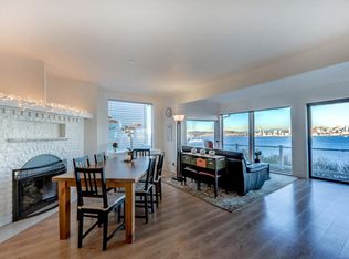 1546 Palm Ave SW APT B, Seattle, WA 98116