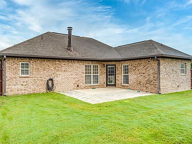 380 Country Club Dr, Wetumpka, AL 36092 | Zillow