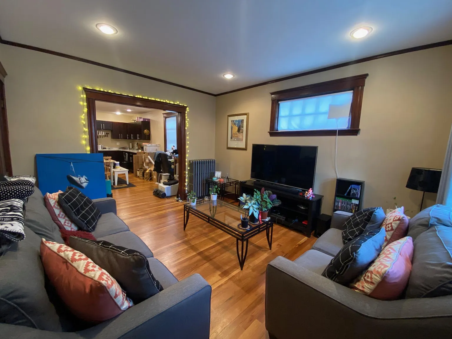 305 Belgrade Ave — Photo 1